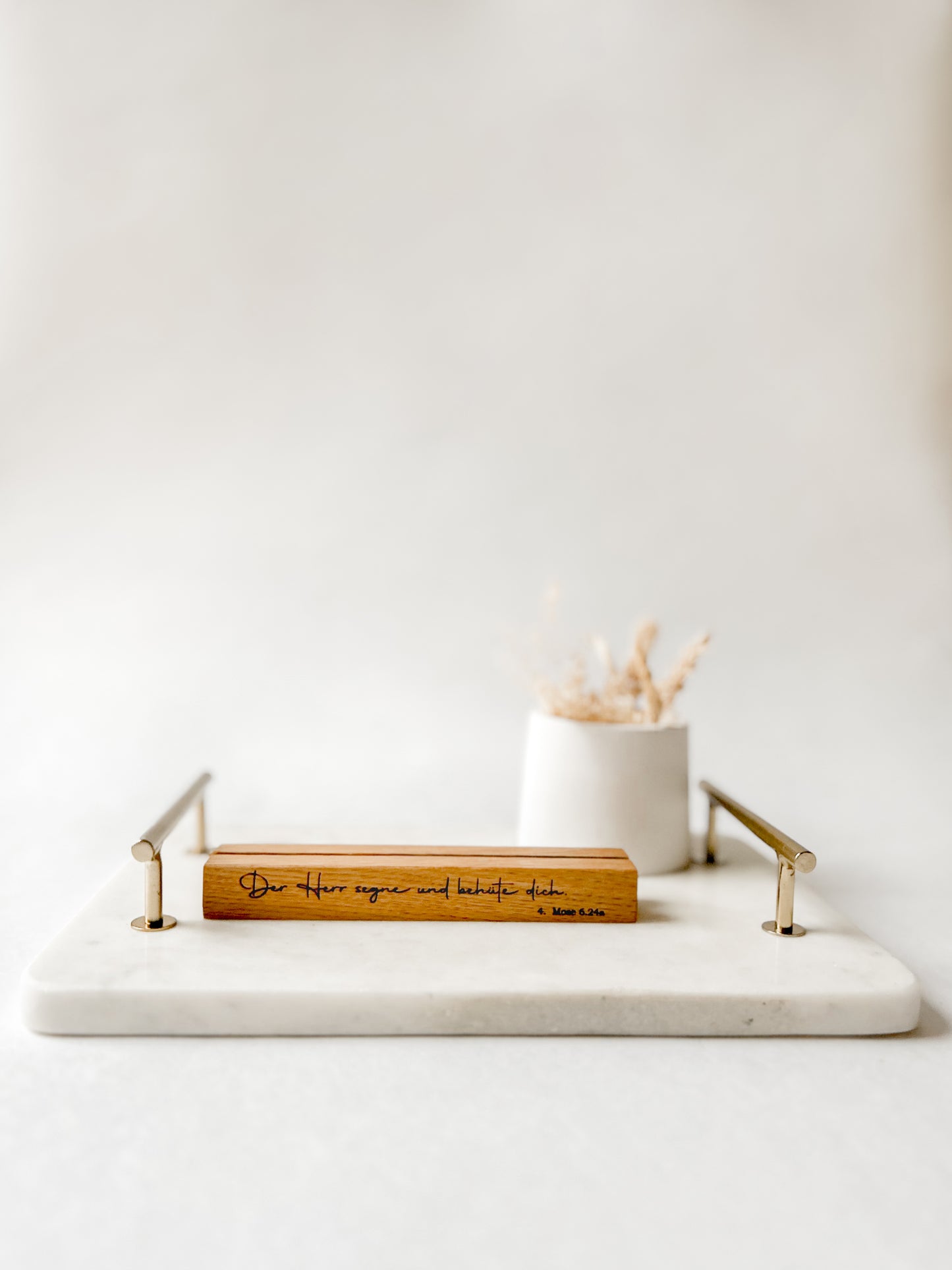 Kartenhalter aus Holz mit Bibelvers